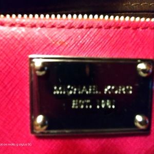 Michael kors small pink wallet